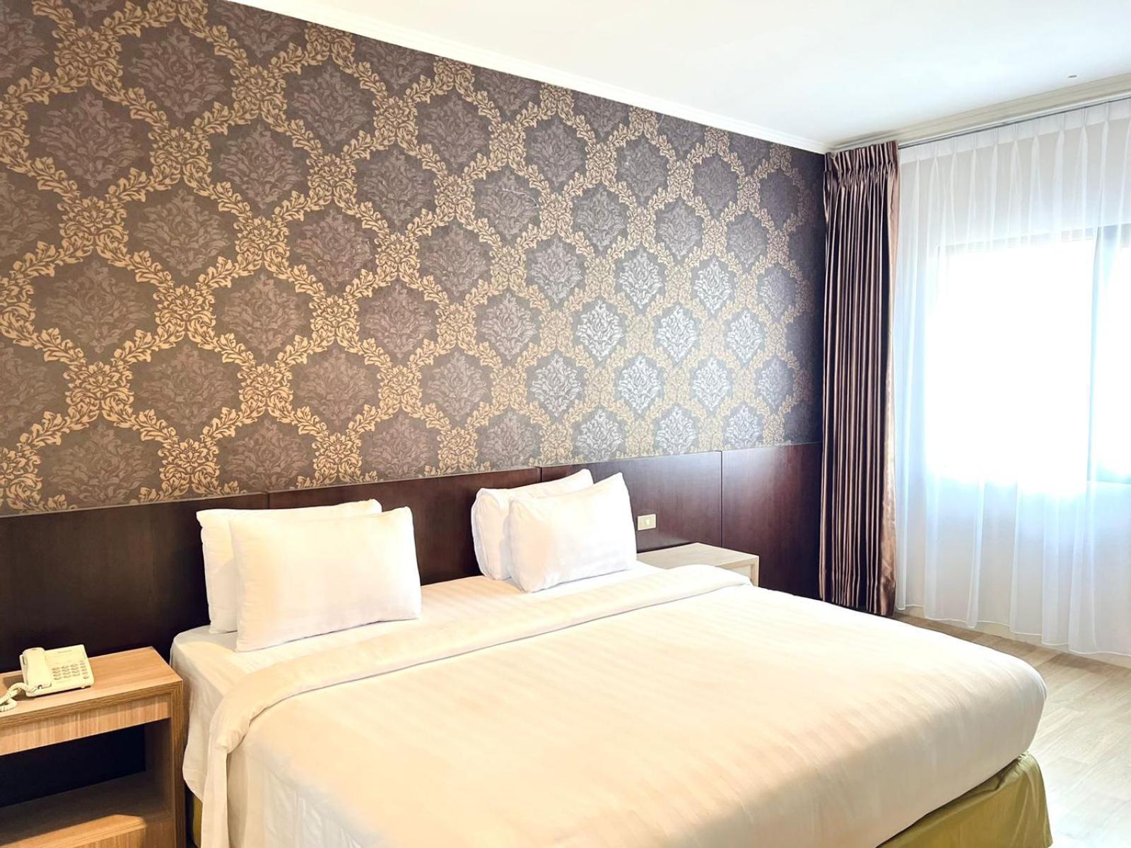 Royal Asia Hotel Палембанг Экстерьер фото
