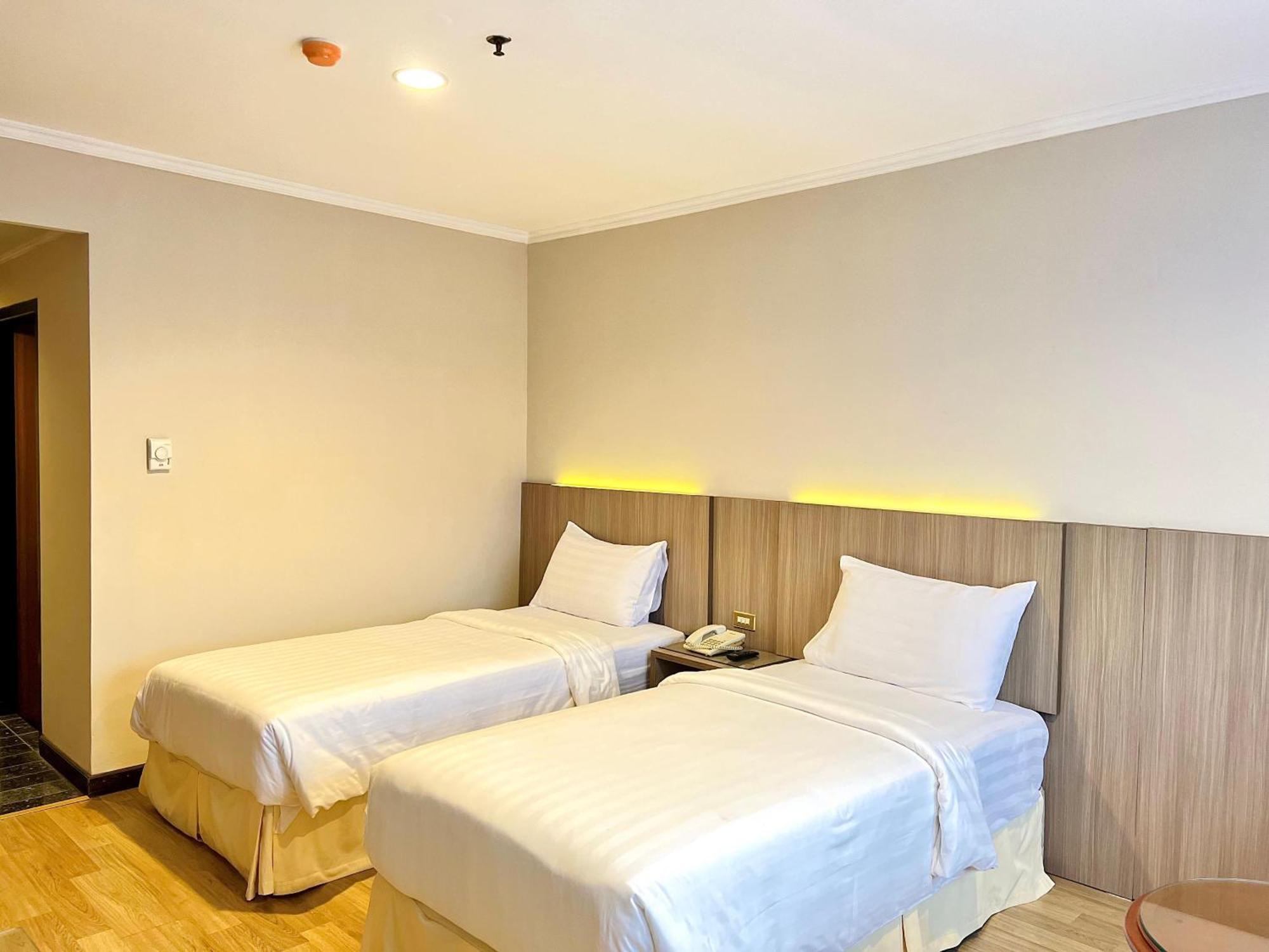 Royal Asia Hotel Палембанг Экстерьер фото