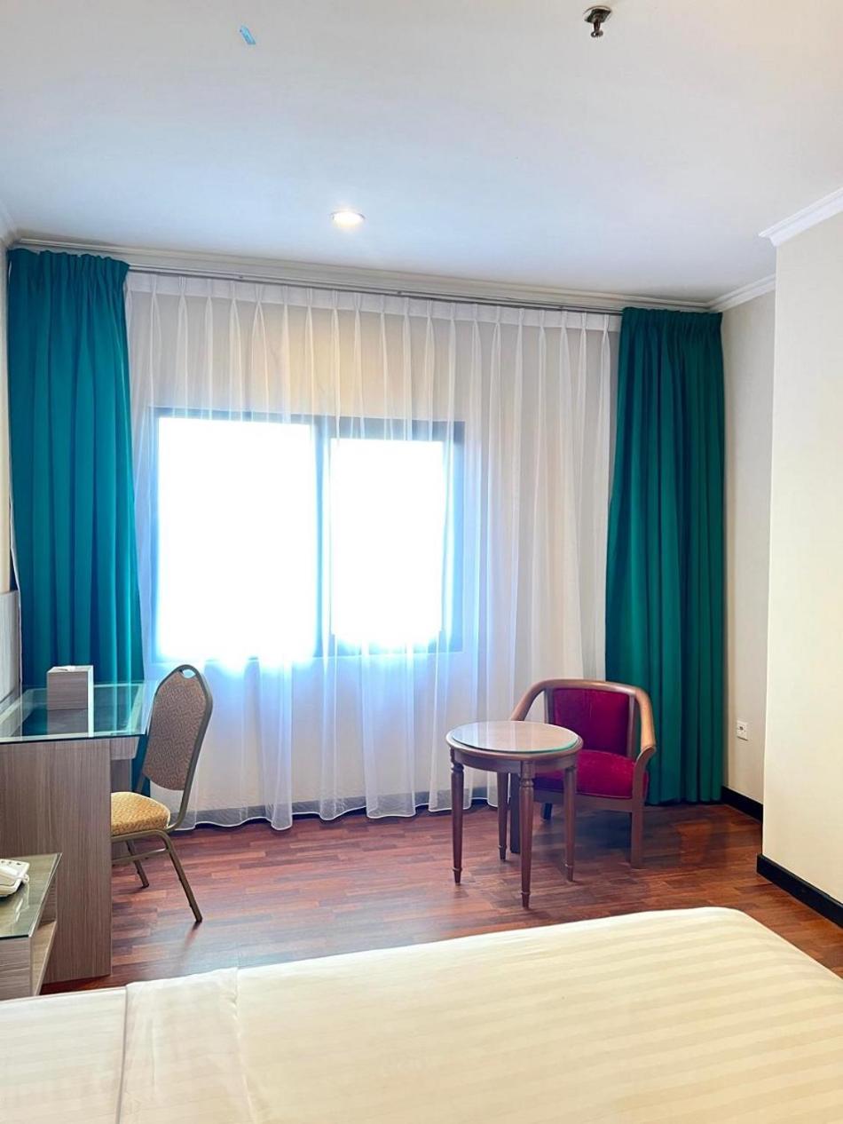 Royal Asia Hotel Палембанг Экстерьер фото